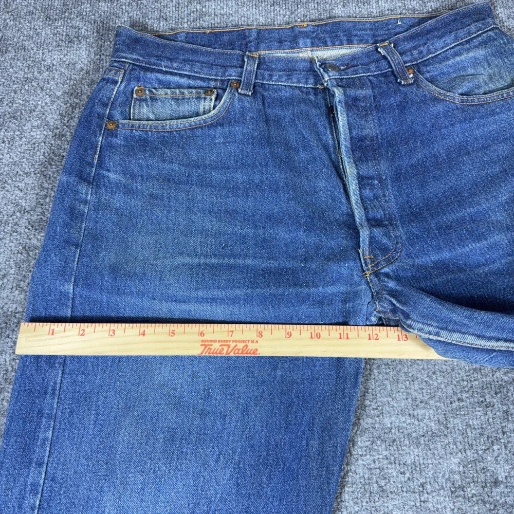 Vintage Levis 501 Mens Button Fly Blue Denim Jeans 36x34 Made in USA